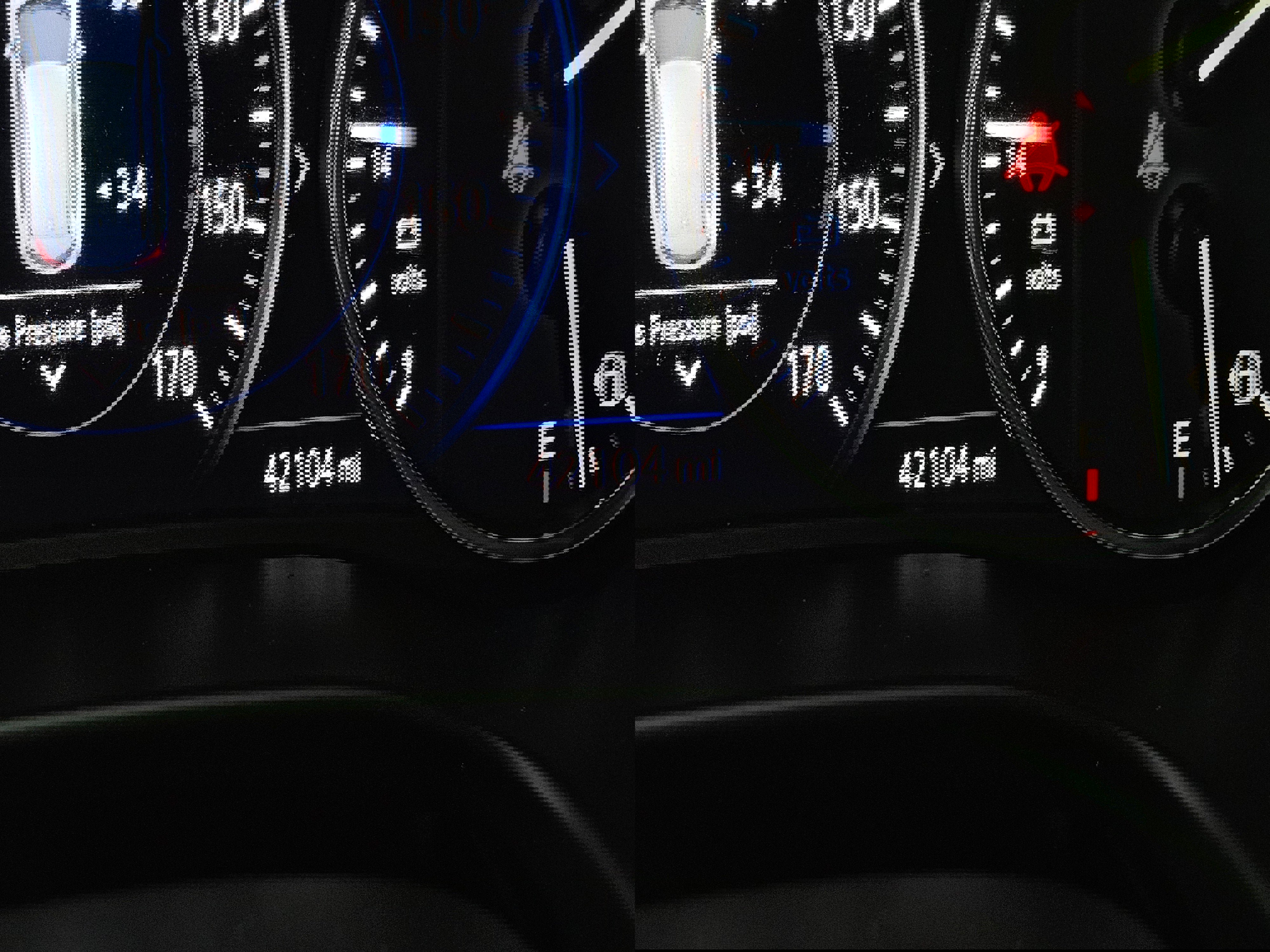 Used 2023 Buick Enclave Premium w/ Experience Buick Package image 18