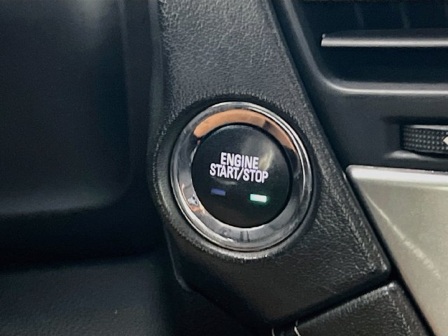 Used 2019 Chevrolet Tahoe Premier AWD/4WD image 16