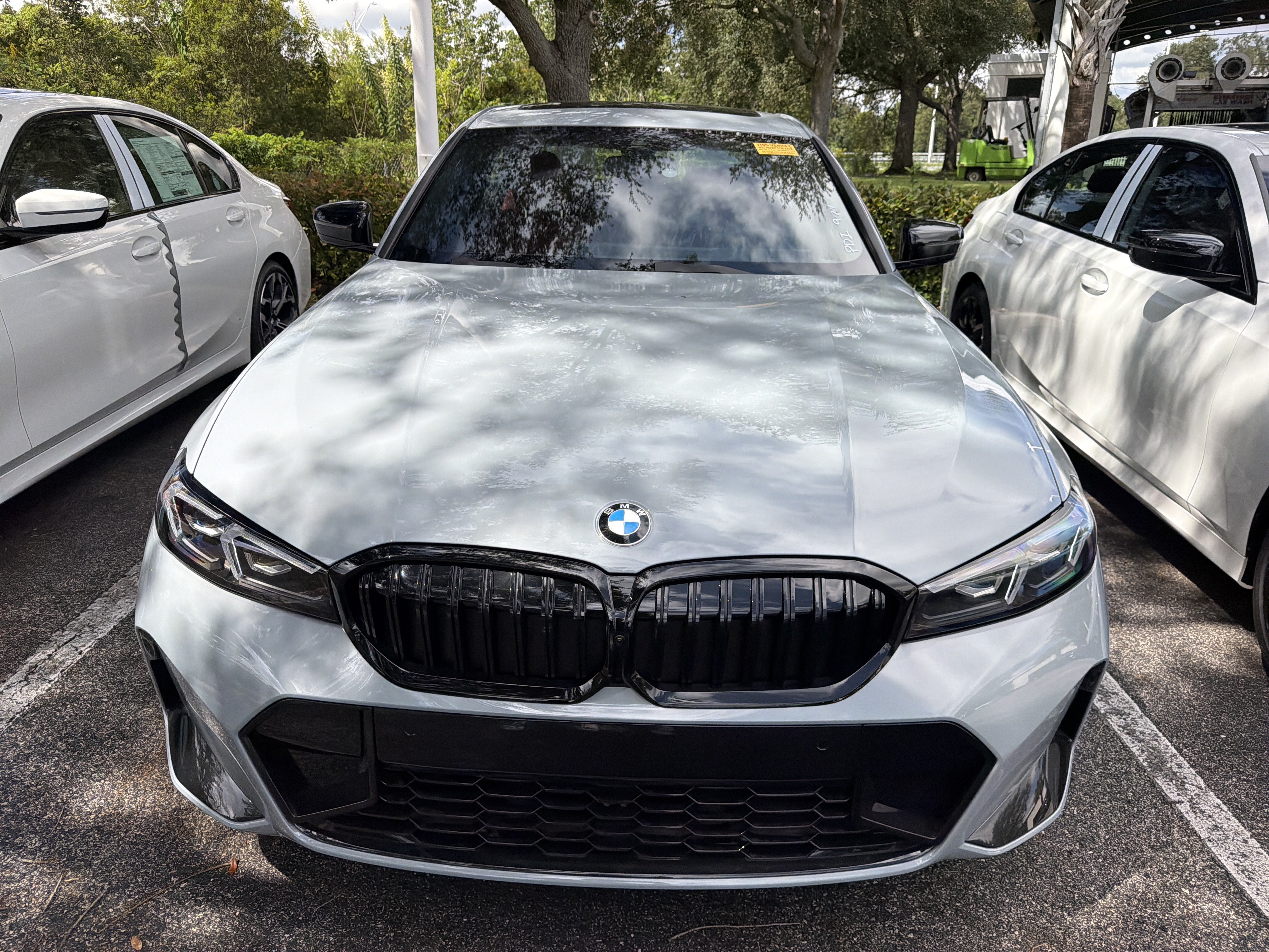 New 2026 BMW 330i Sedan w/ M Sport Package RWD image 2