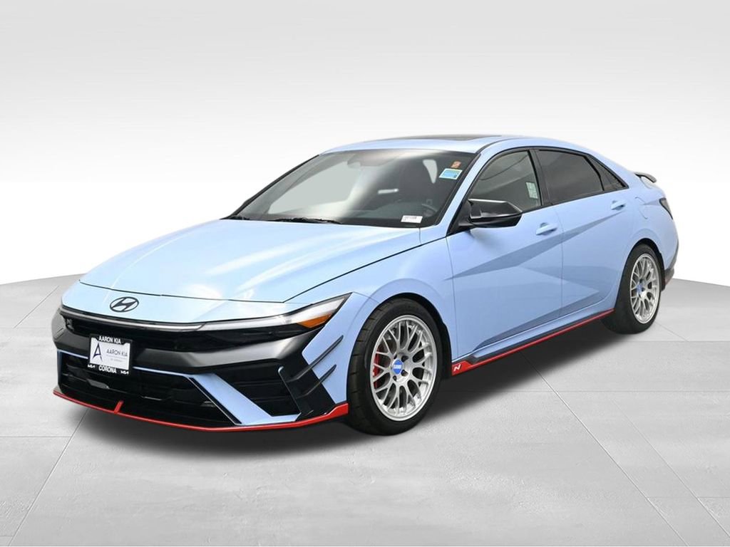 Used 2025 Hyundai Elantra N image 1