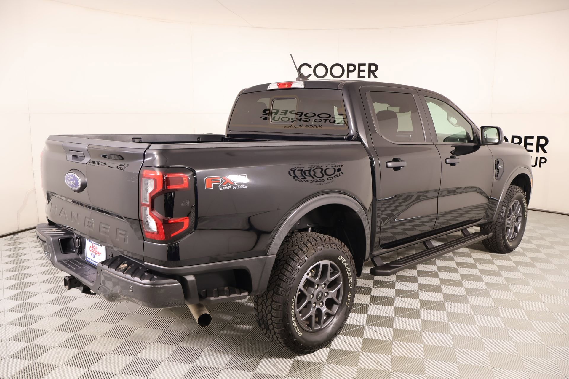 Used 2024 Ford Ranger XLT w/ FX4 Off-Road Package AWD/4WD image 20