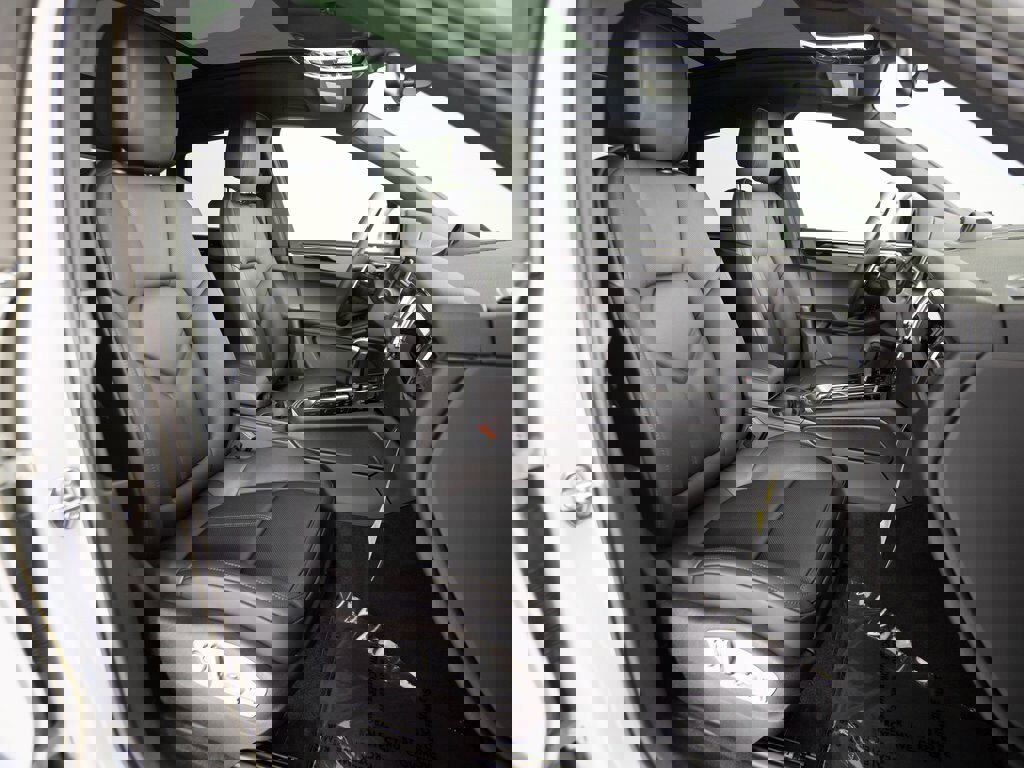 New 2026 Porsche Macan S image 31