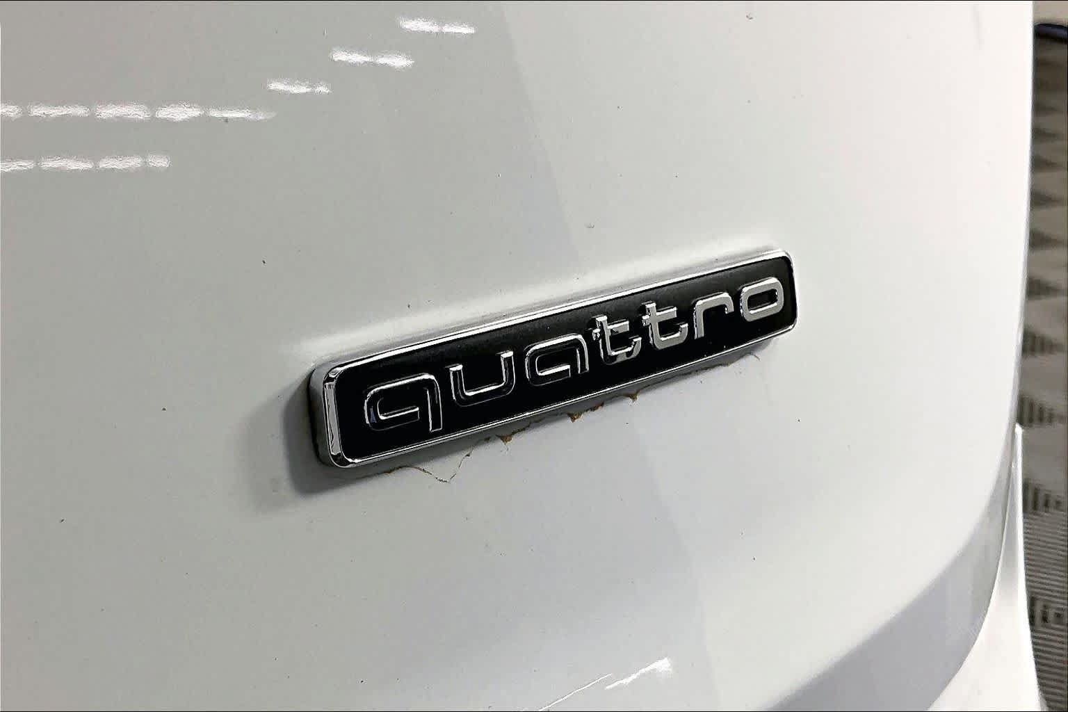 Used 2022 Audi Q7 3.0T Premium Plus w/ Premium Plus Package AWD/4WD image 10