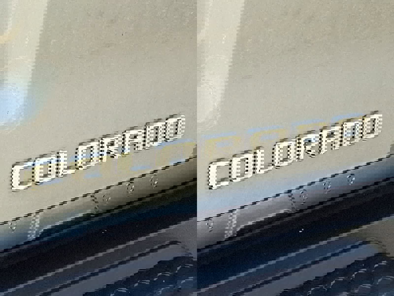 Used 2024 Chevrolet Colorado ZR2 w/ ZR2 Convenience Package III image 37