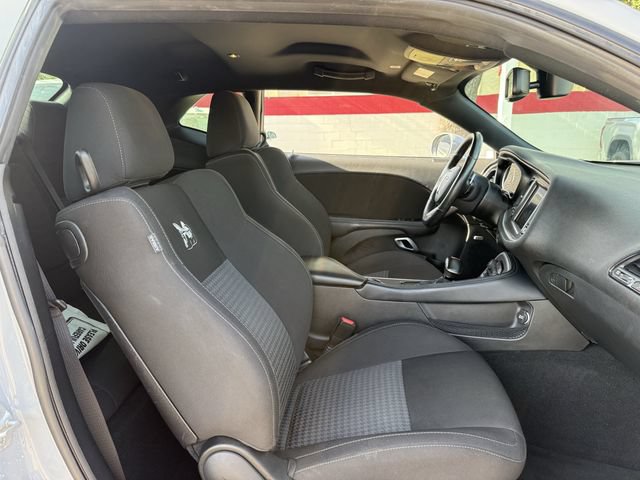 Used 2022 Dodge Challenger R/T Scat Pack w/ Dynamics Package RWD image 25
