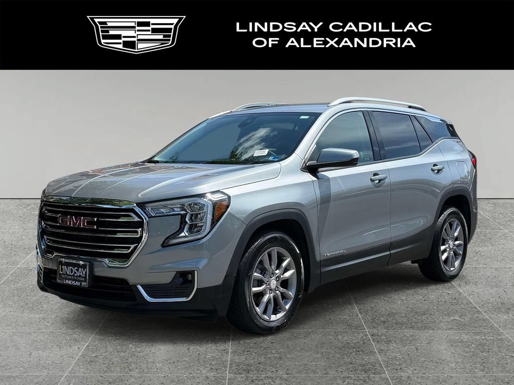 Used 2023 GMC Terrain SLT w/ LPO, Floor Liner Package FWD image 1