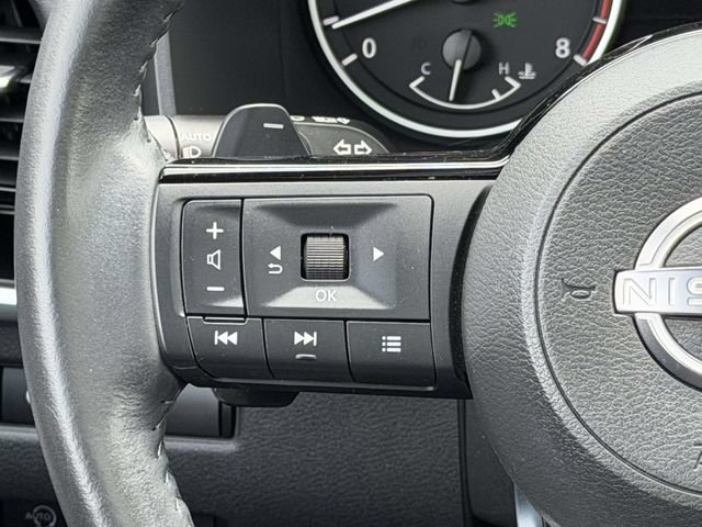 Used 2023 Nissan Rogue SL AWD/4WD image 25