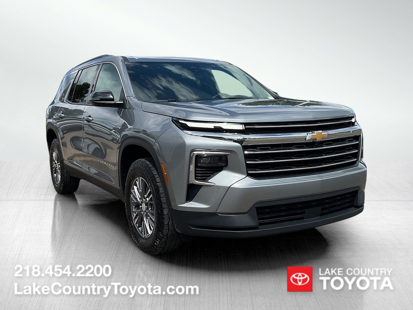 Used 2026 Chevrolet Traverse LT AWD/4WD image 7