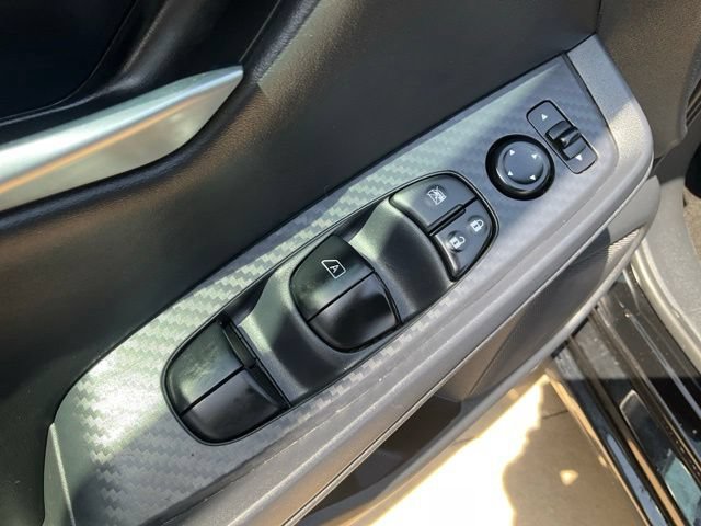 Used 2024 Nissan Sentra SV FWD image 6