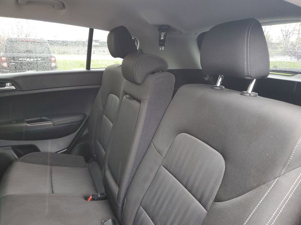 Used 2021 Kia Sportage LX FWD image 24