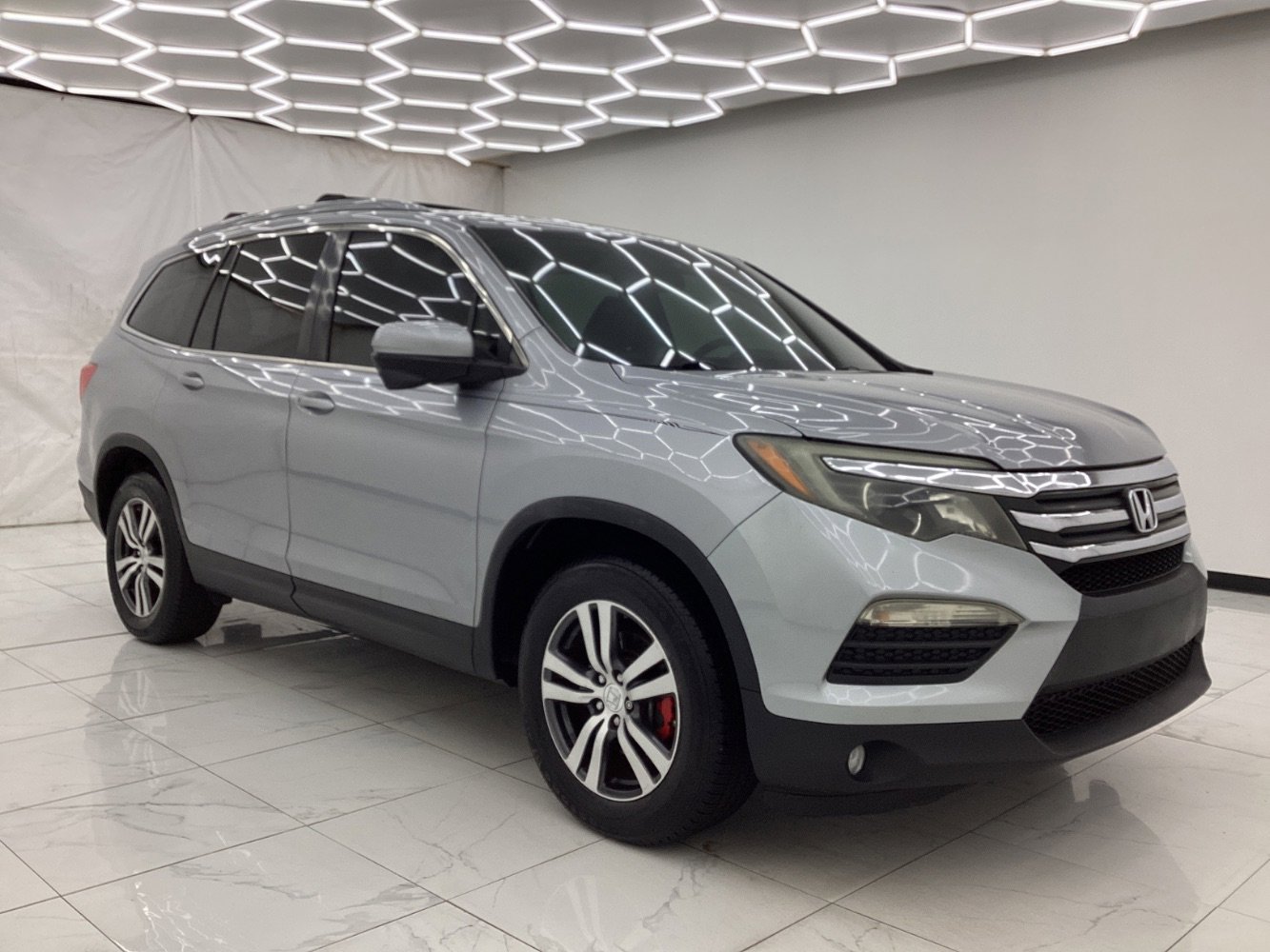 Used 2017 Honda Pilot EX-L image 7