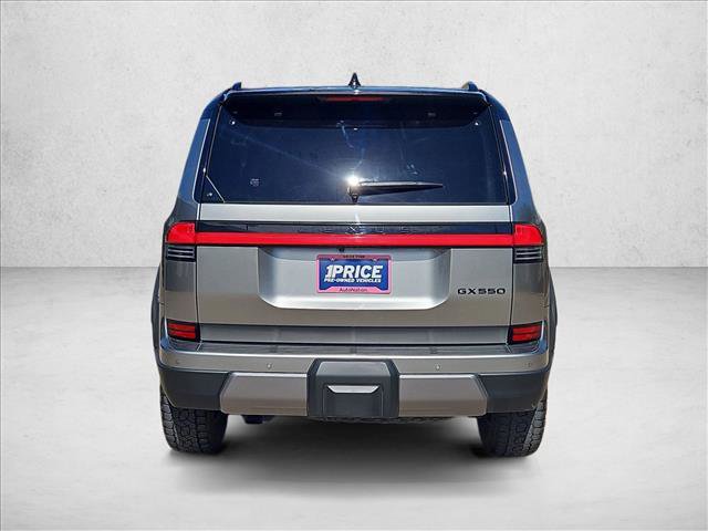 Used 2025 Lexus GX 550 image 7