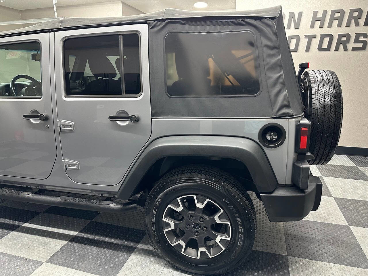 Used 2015 Jeep Wrangler Unlimited Sport w/ Quick Order Package 24S image 11