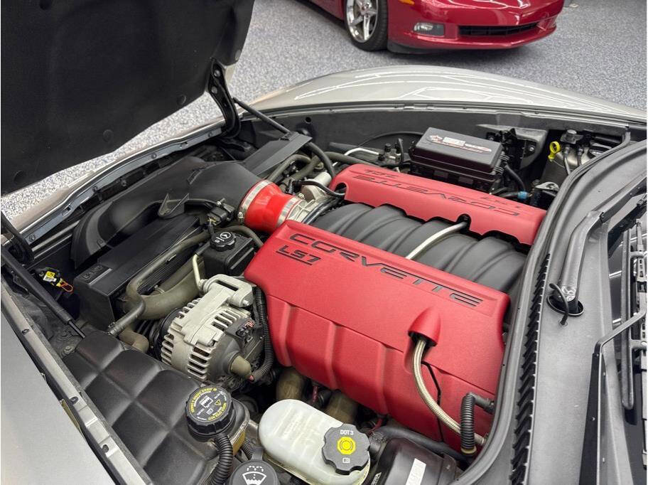 Used 2006 Chevrolet Corvette Z06 w/ Preferred Equipment Group image 25