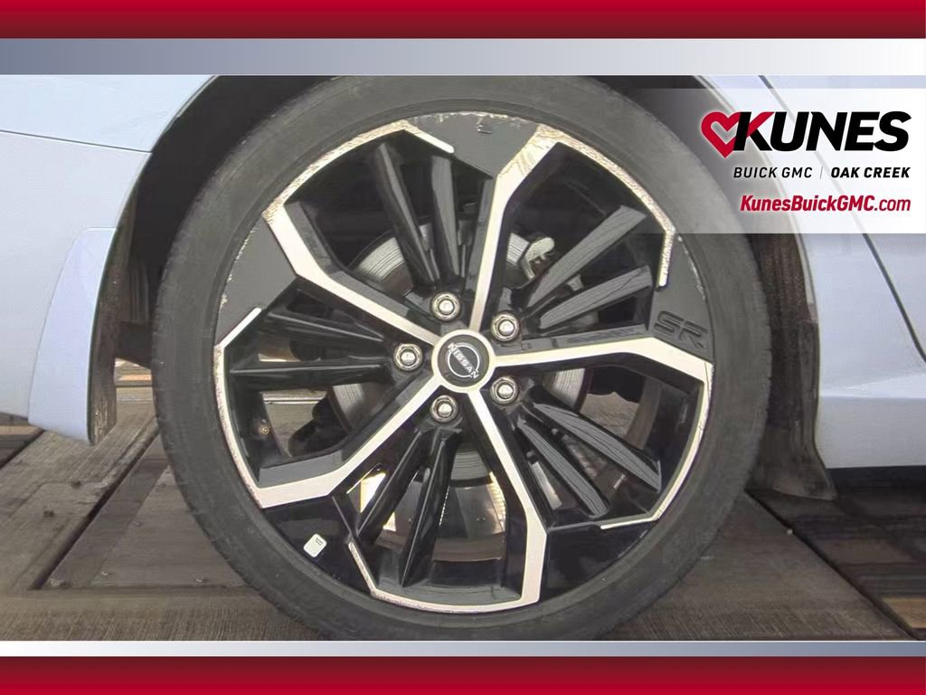 Used 2025 Nissan Altima 2.5 SR FWD image 24