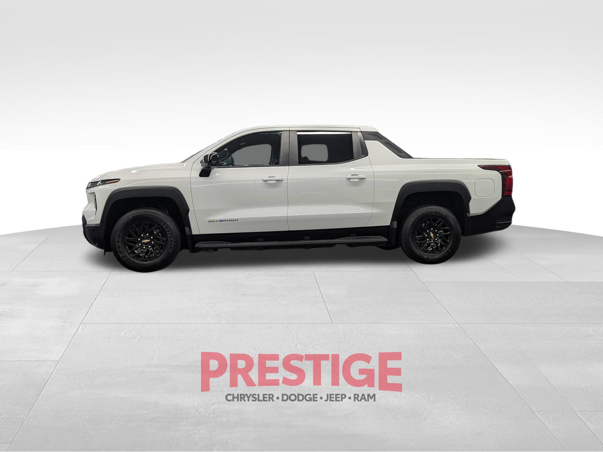 Used 2024 Chevrolet Silverado EV W/T AWD/4WD image 13