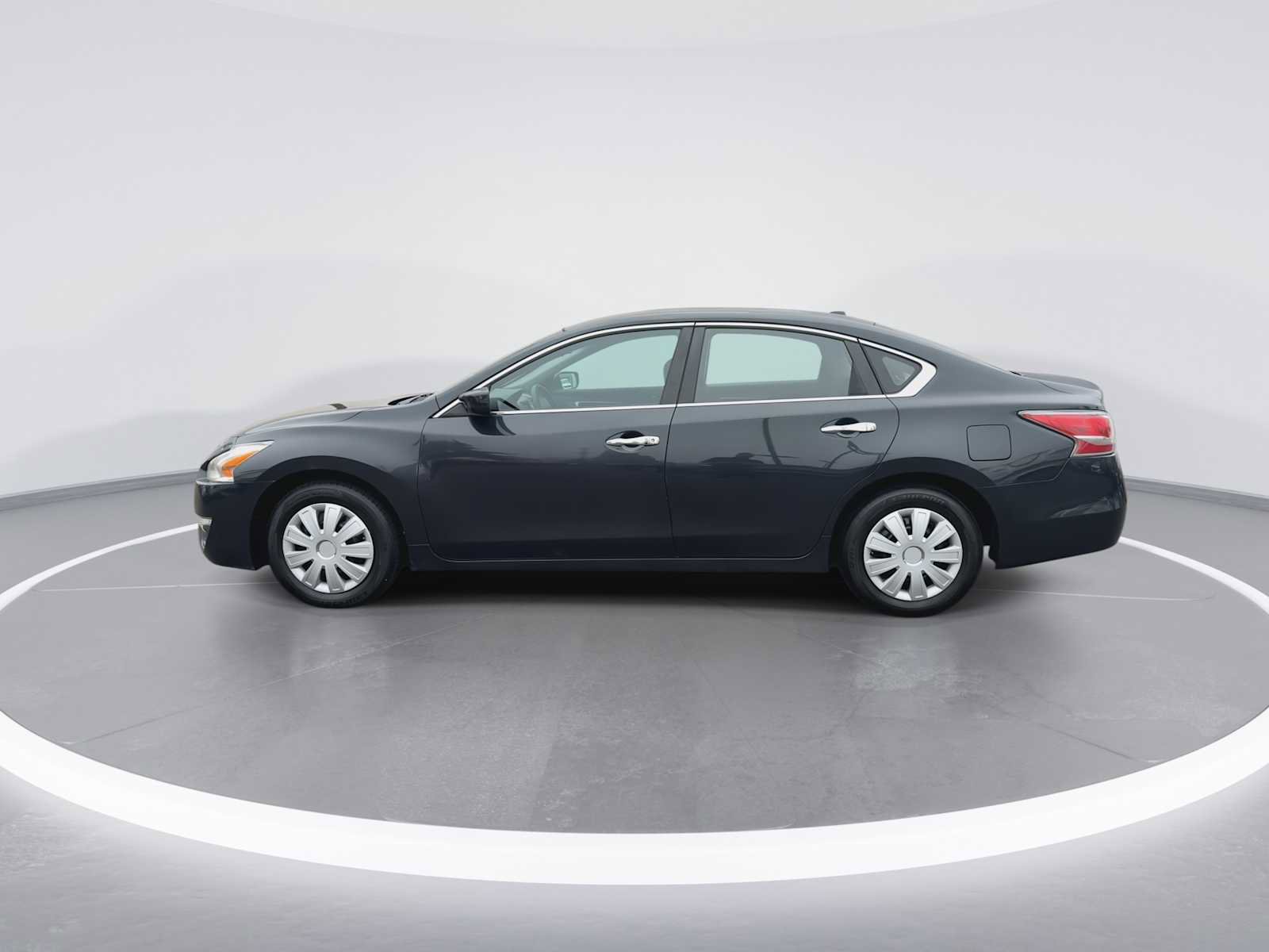 Used 2015 Nissan Altima 2.5 S w/ Power Driver Seat Package image 5