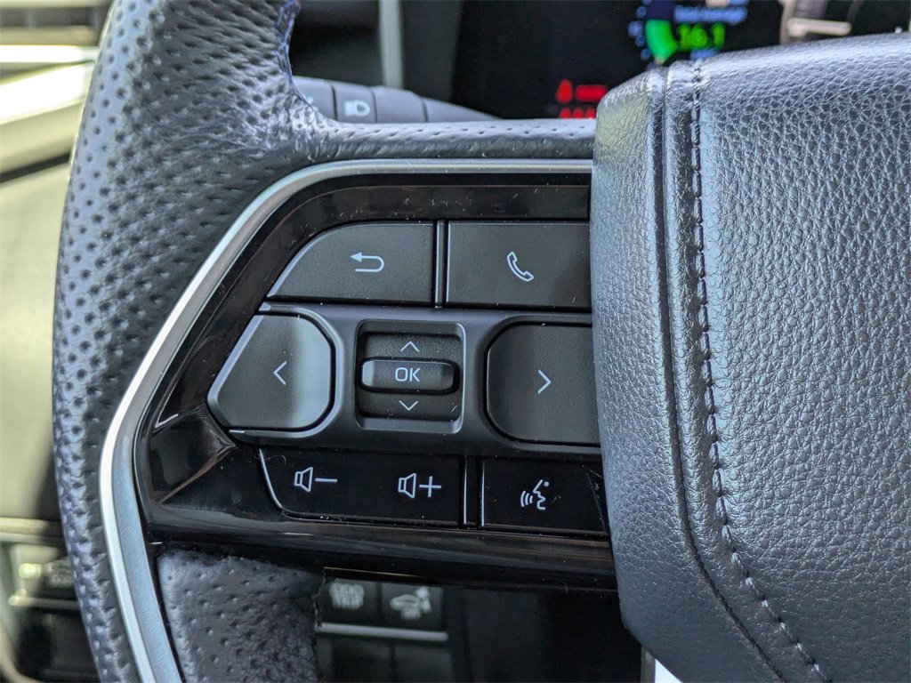 Used 2025 Toyota Tundra Platinum image 27