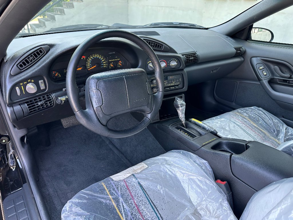 Used 1993 Chevrolet Camaro Z28 image 37