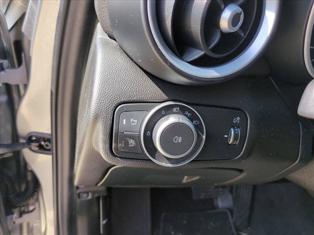 Used 2020 Alfa Romeo Giulia AWD w/ Cold Weather Package image 13