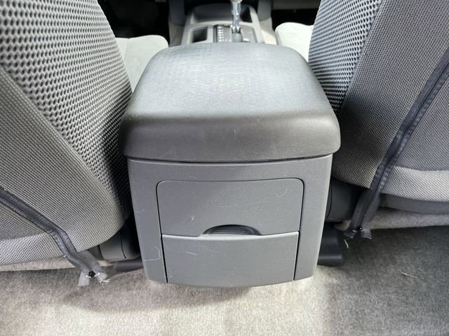 Used 2018 Nissan Frontier SV image 23