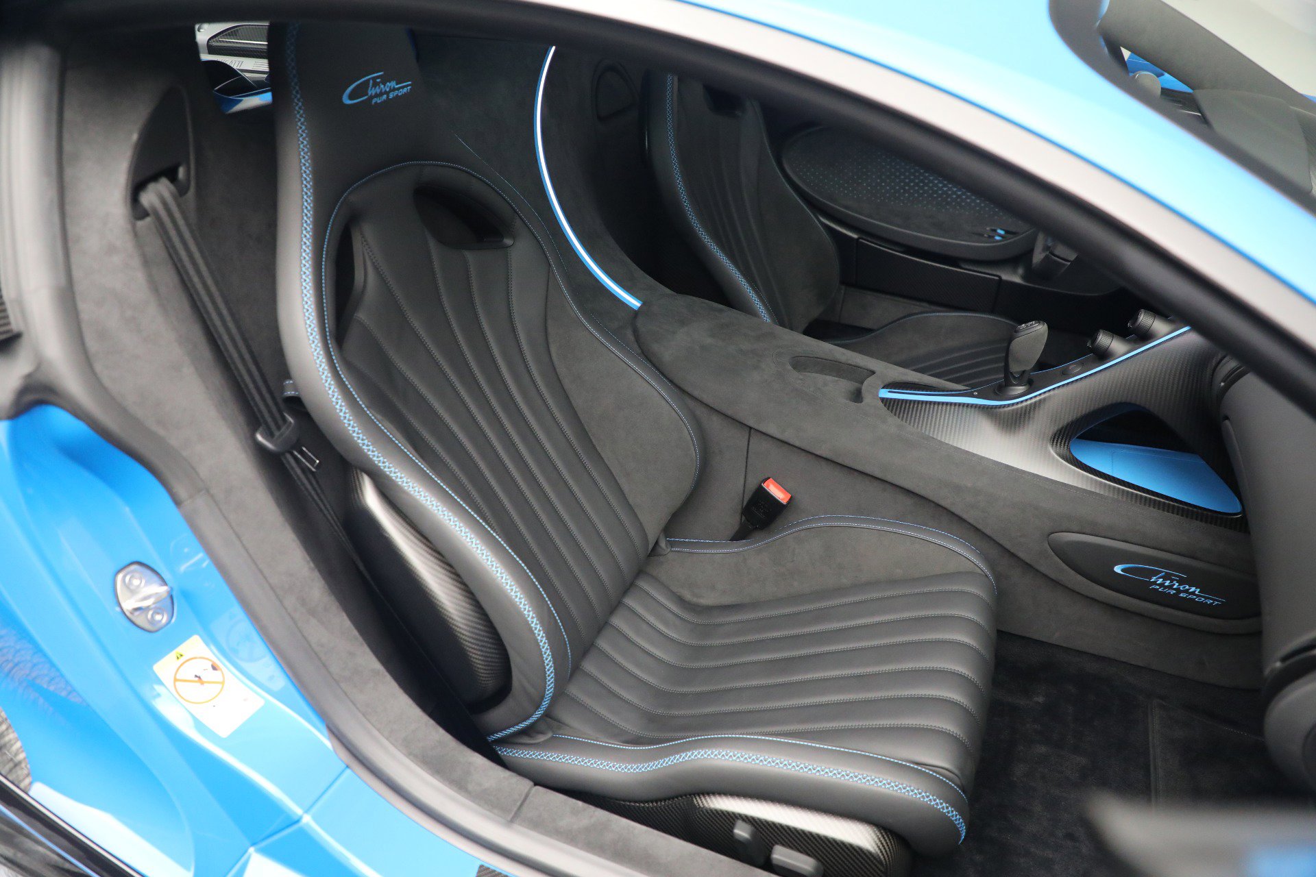 Used 2021 Bugatti Chiron Pur Sport image 21