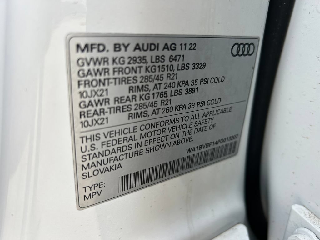 Used 2023 Audi Q8 Premium Plus w/ Premium Plus Package AWD/4WD image 10