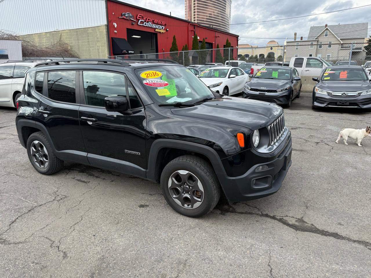 Used 2016 Jeep Renegade Latitude w/ Cold Weather Group image 2