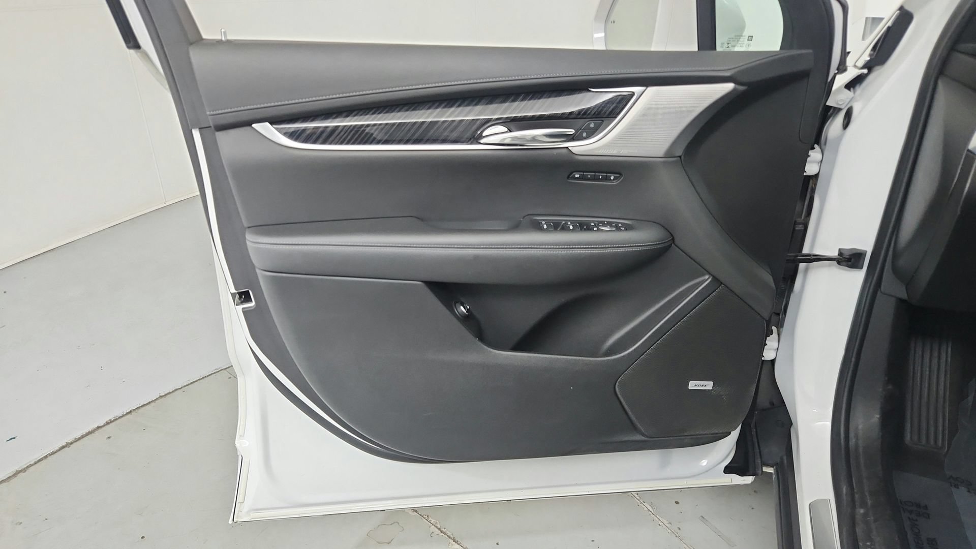 Certified 2020 Cadillac XT6 Premium Luxury AWD/4WD image 15