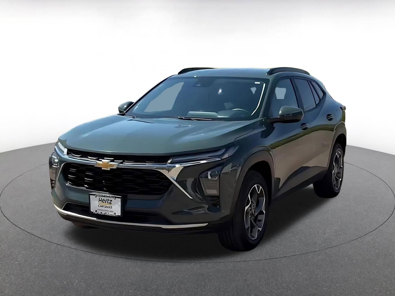 Used 2025 Chevrolet Trax LT w/ LT Convenience Package FWD image 7
