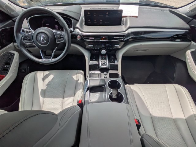 Certified 2024 Acura MDX w/ Technology Package FWD image 15