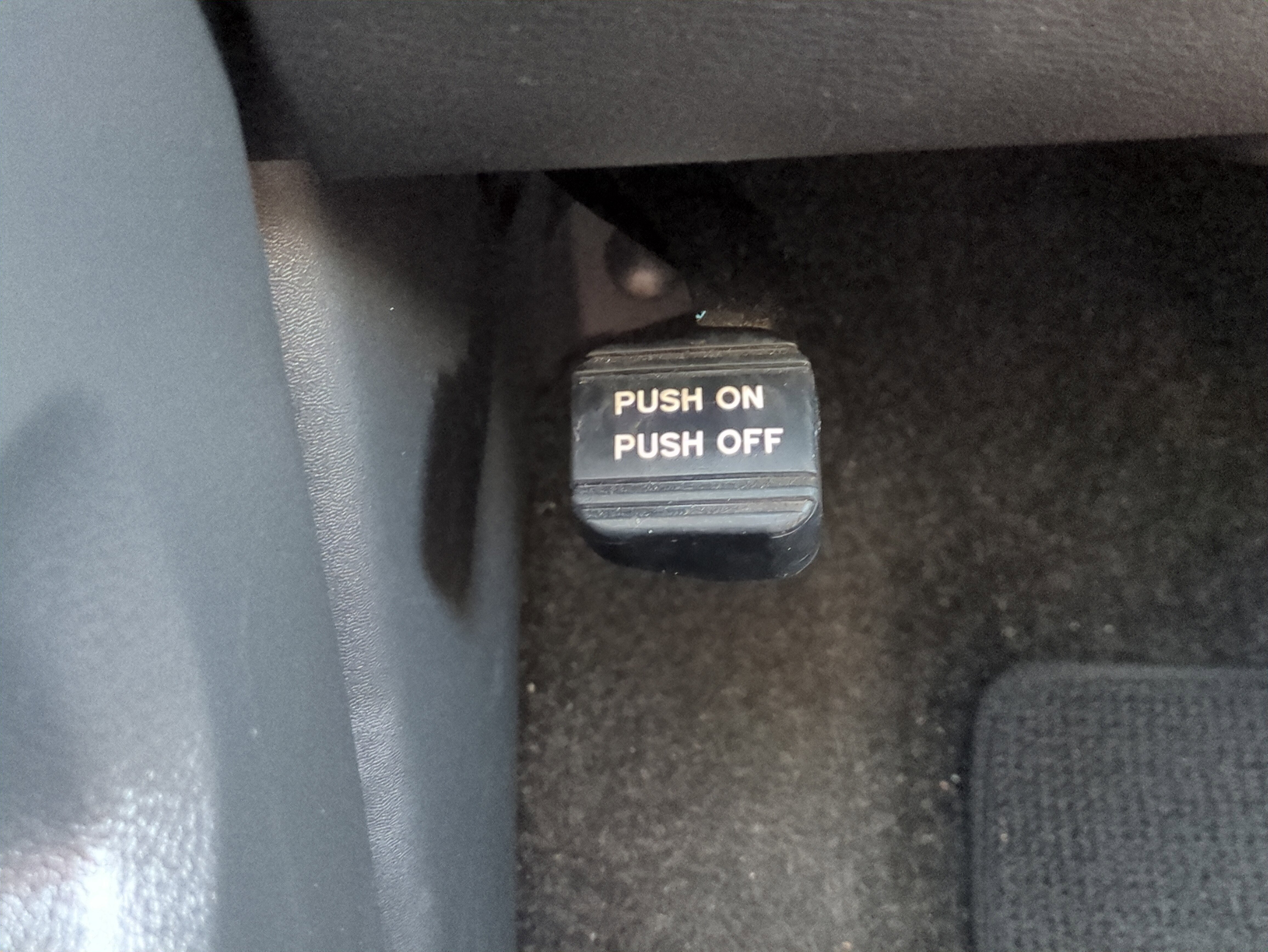 Used 2022 Nissan Frontier S w/ Technology Package image 24