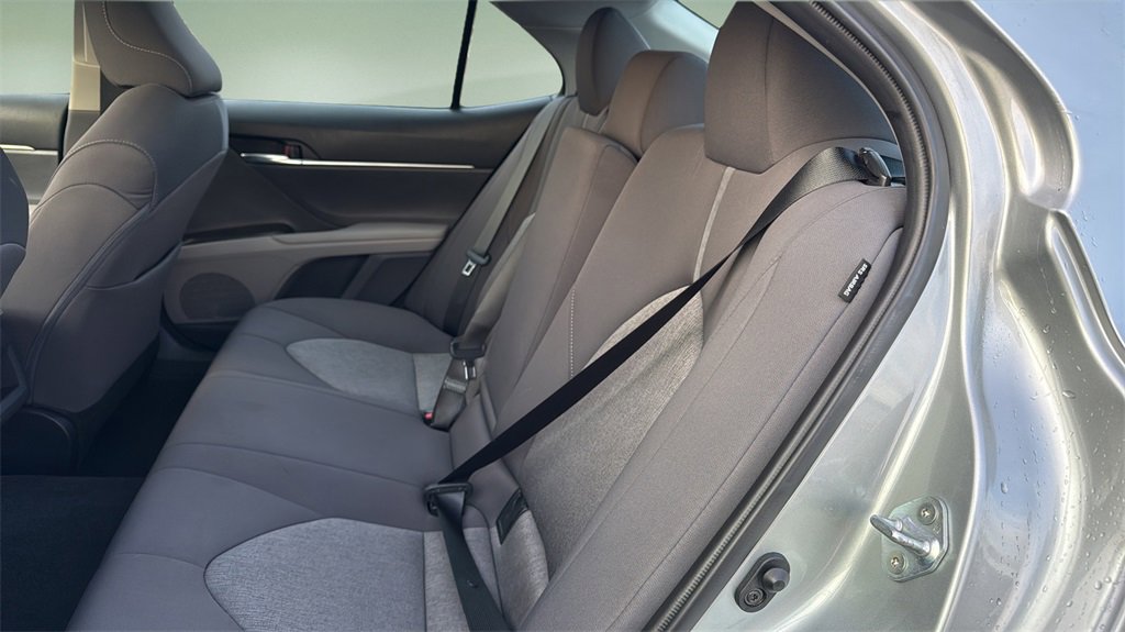 Used 2023 Toyota Camry LE image 12