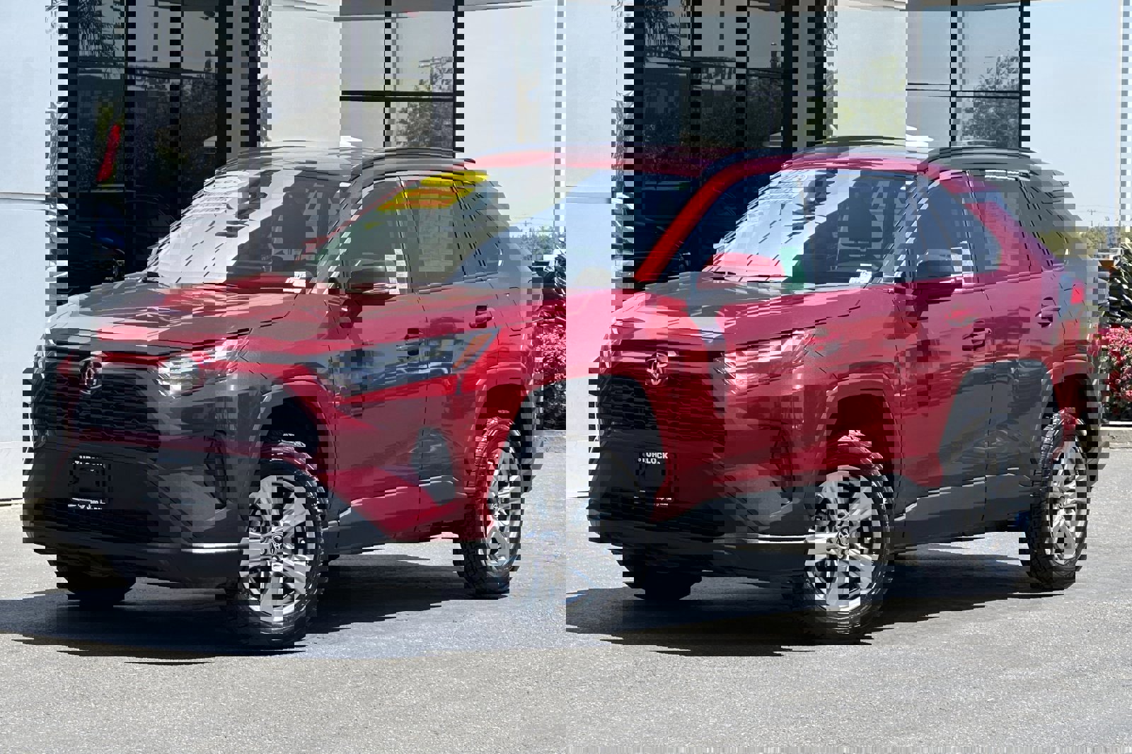 Used 2023 Toyota RAV4 XLE image 9