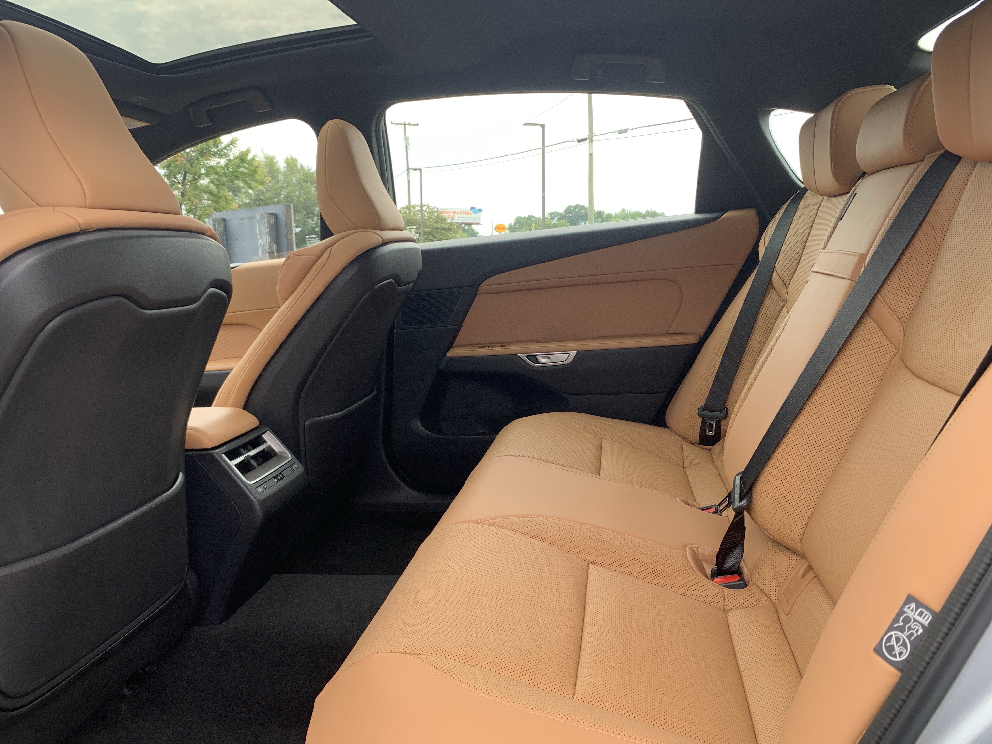 Used 2026 Lexus ES 350h w/ Convenience Package FWD image 32
