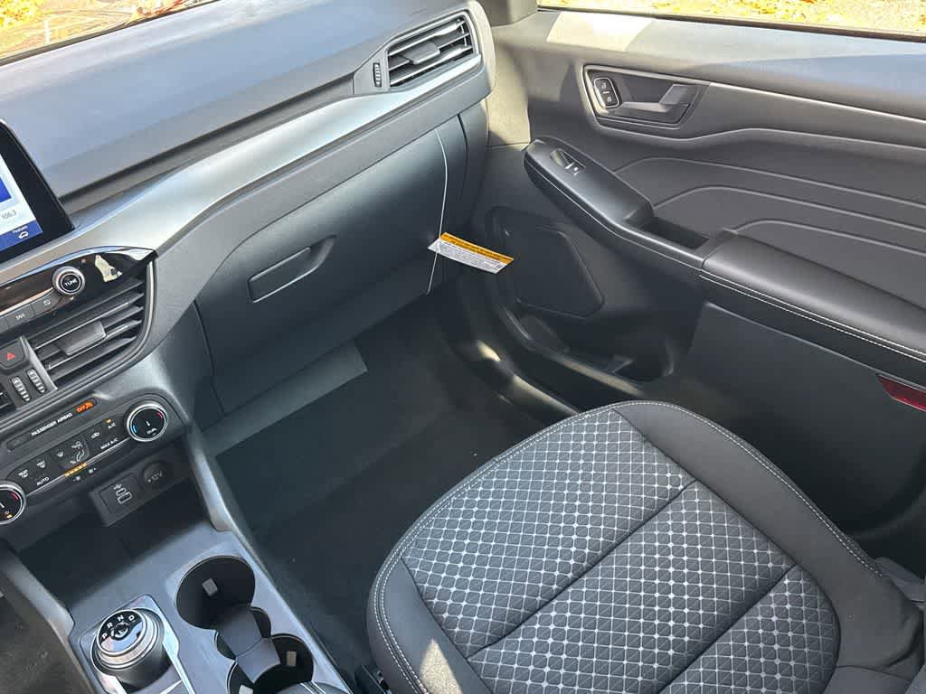 New 2026 Ford Escape Active FWD image 21