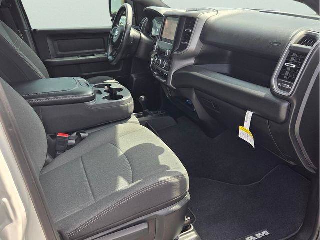 Used 2024 RAM 2500 Tradesman w/ Chrome Appearance Group AWD/4WD image 19