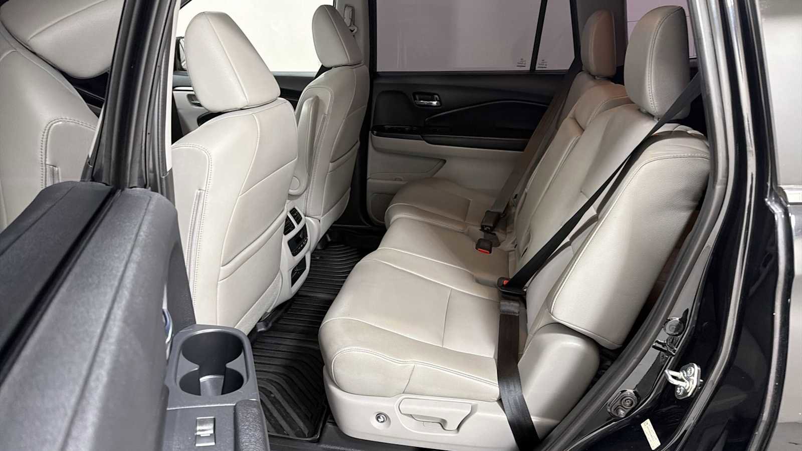 Used 2016 Honda Pilot EX-L image 24