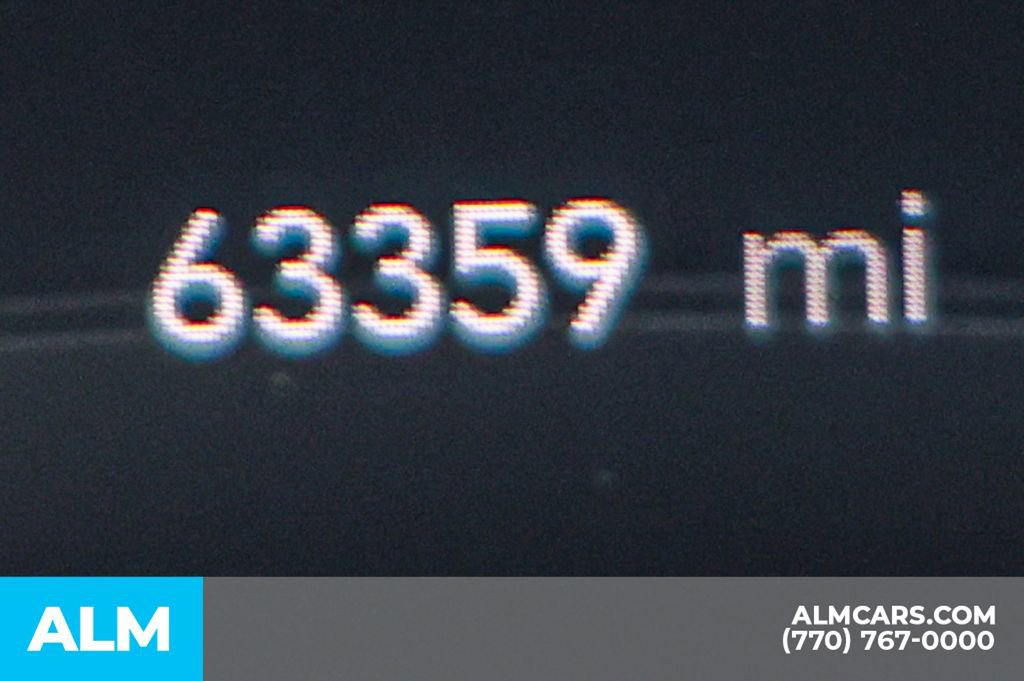 Used 2024 Chrysler Pacifica Touring-L image 64