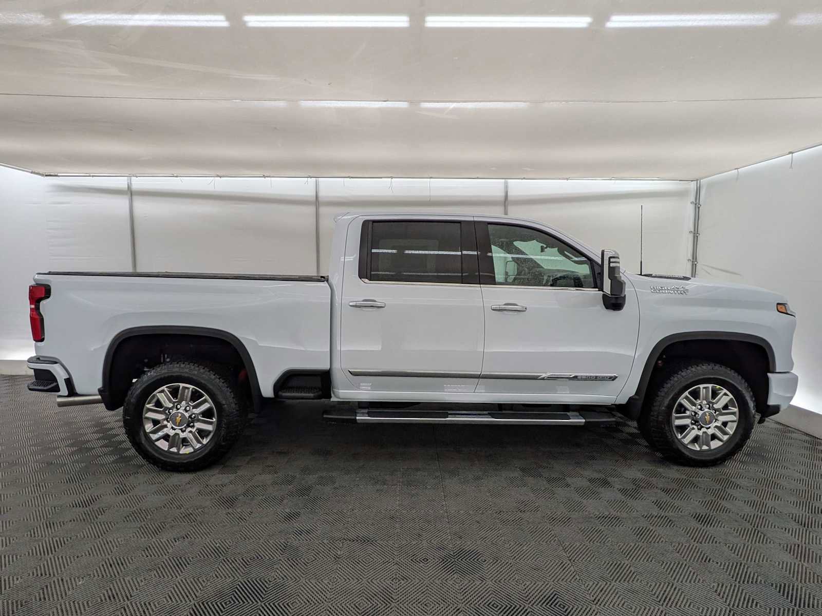 New 2026 Chevrolet Silverado 2500 High Country w/ High Country Premium Package image 7