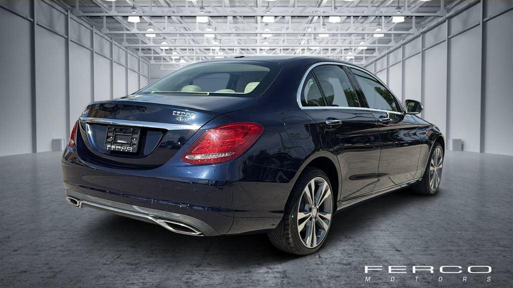 Used 2015 Mercedes-Benz C 300 4MATIC Sedan image 5