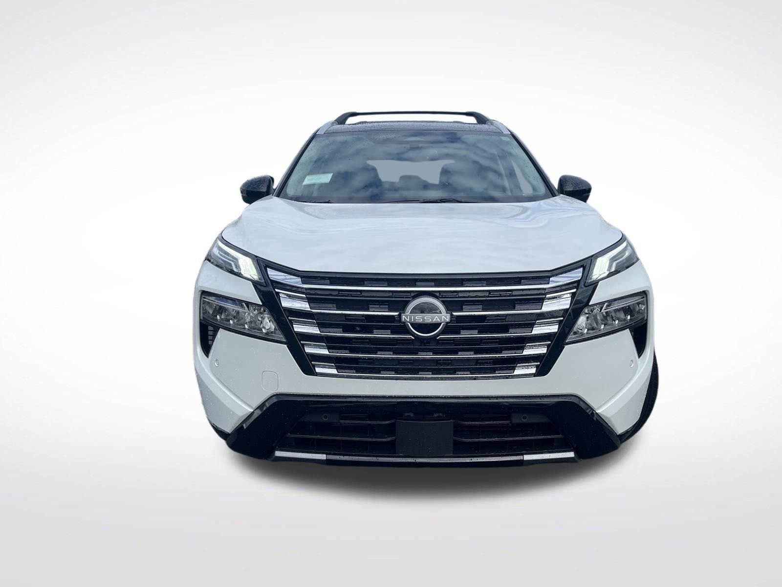 New 2026 Nissan Rogue Platinum image 3