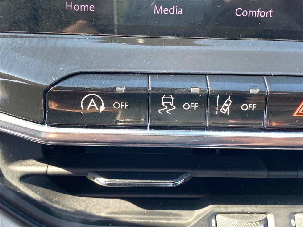 Used 2022 Jeep Compass Limited AWD/4WD image 16