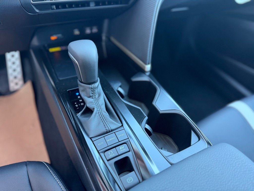 New 2026 Toyota Camry SE AWD/4WD image 13