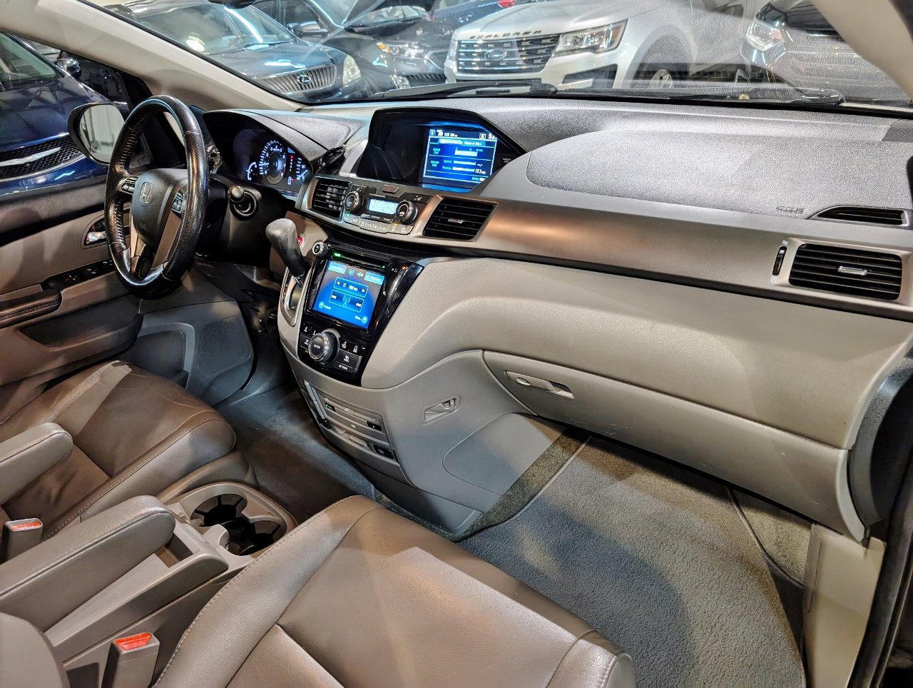 Used 2014 Honda Odyssey EX-L image 32
