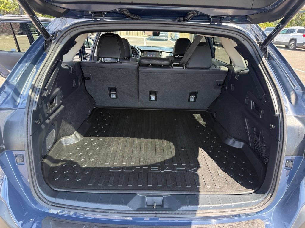 Used 2024 Subaru Outback Onyx Edition AWD/4WD image 23