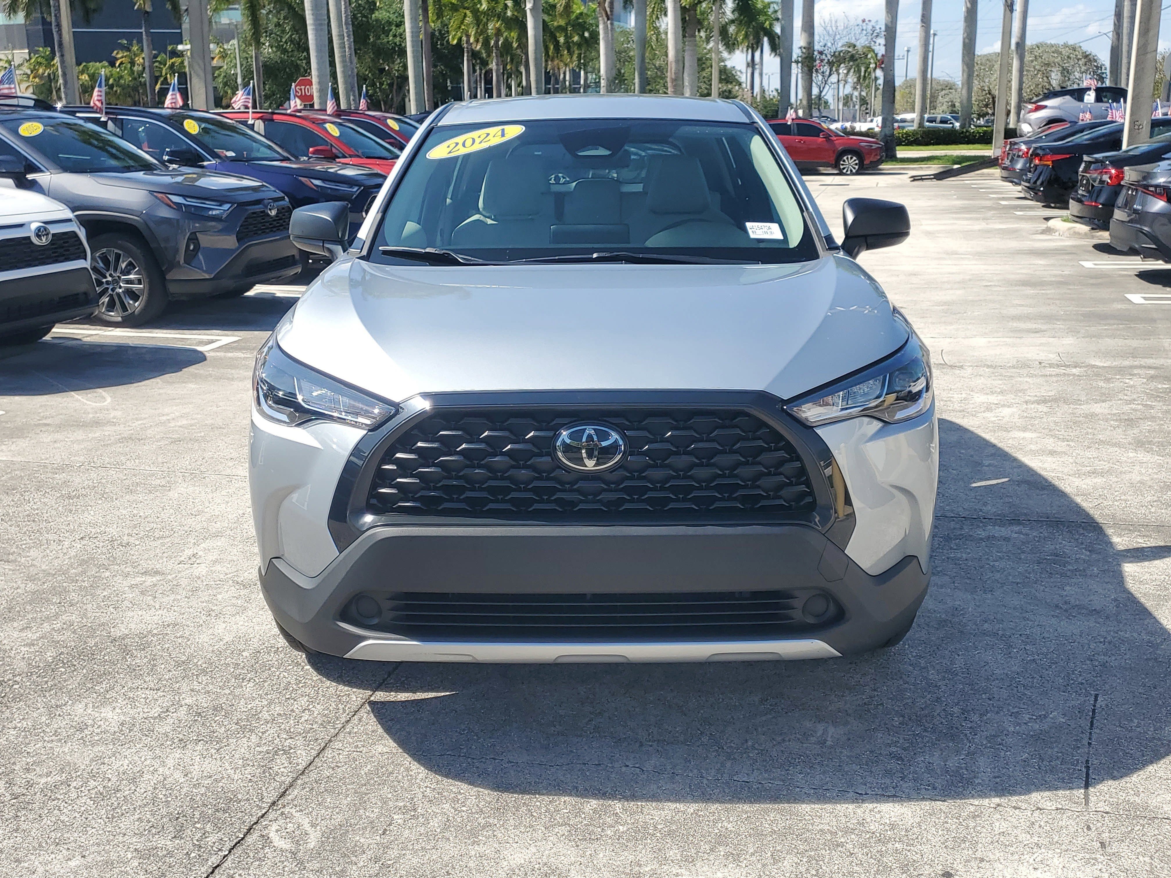 Certified 2024 Toyota Corolla Cross L FWD image 8
