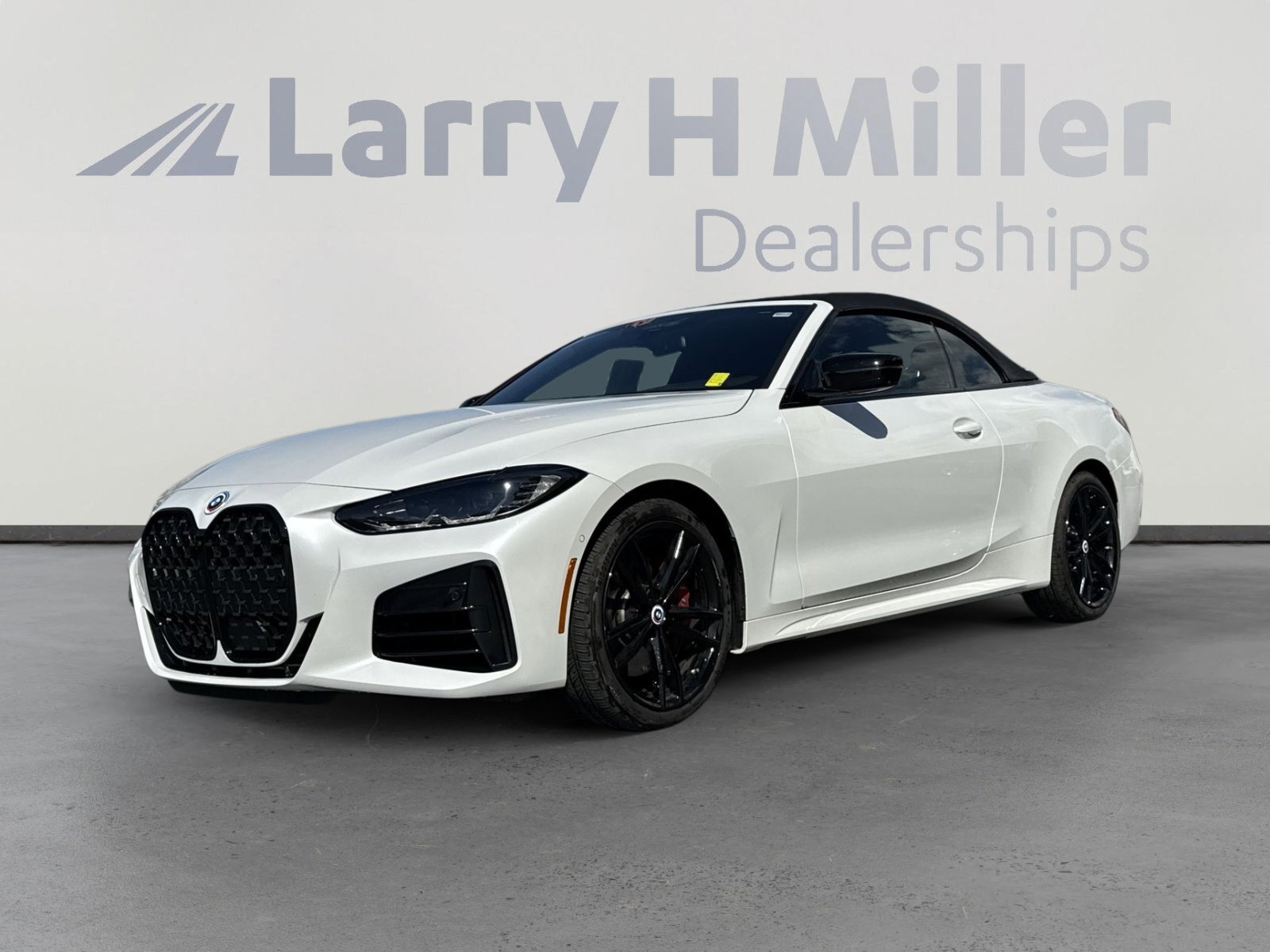Used 2023 BMW 440i xDrive Convertible w/ Premium Package