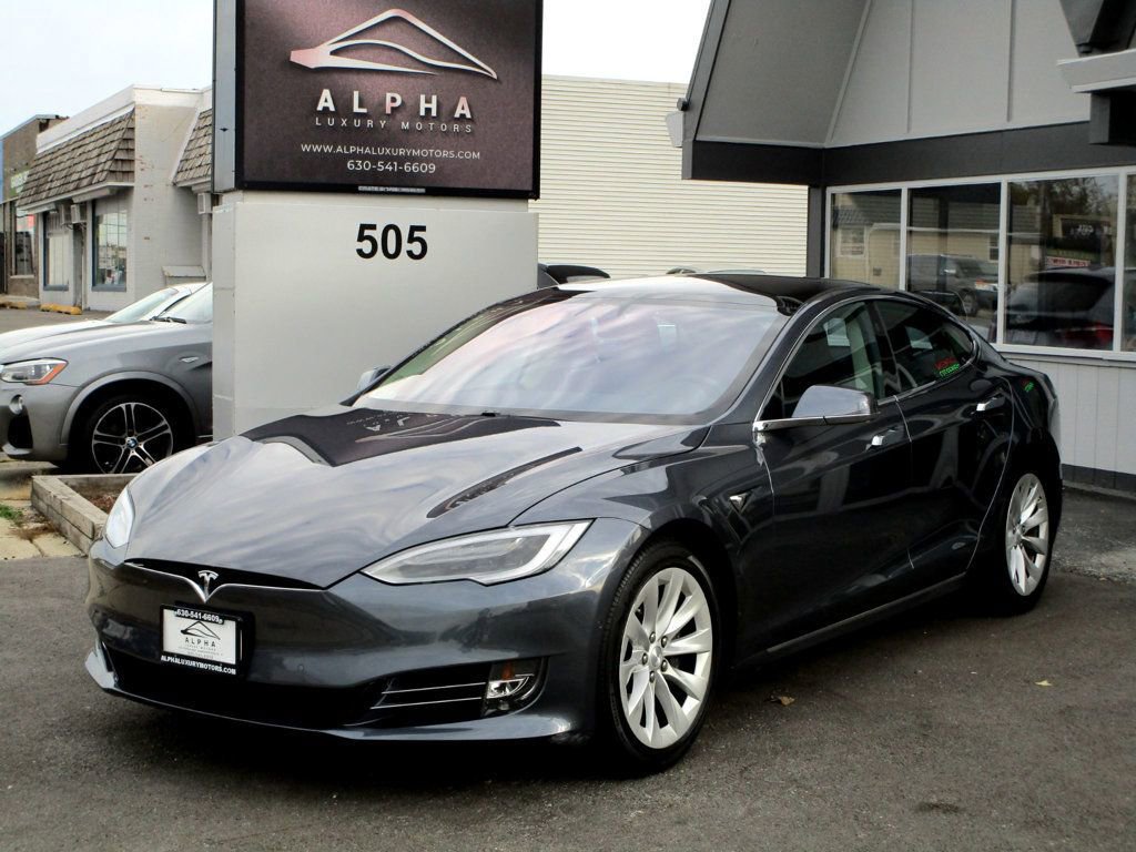 Used 2019 Tesla Model S 100D image 5