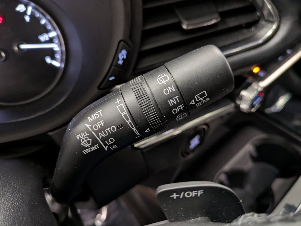 Certified 2022 MAZDA CX-30 AWD 2.5 S w/ Premium Package image 18